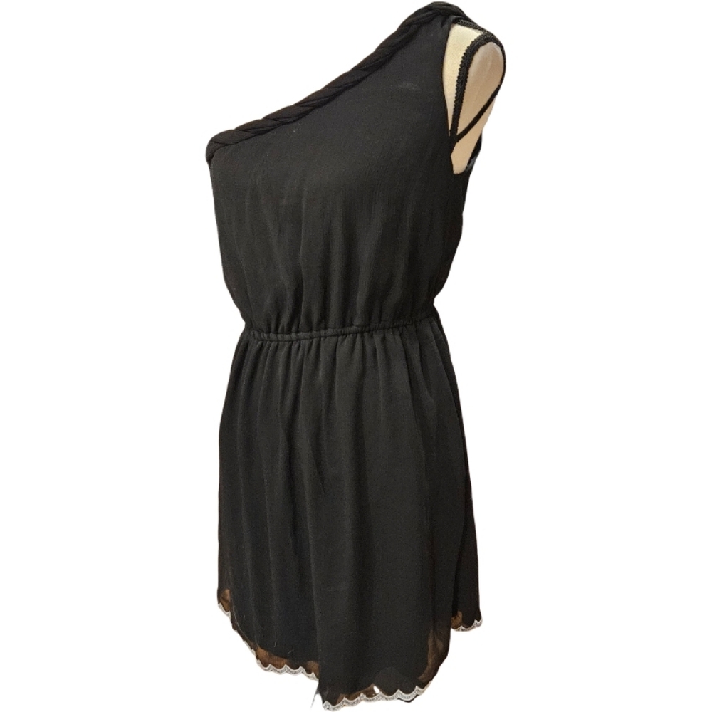 BeBop Elegant Black One-Shoulder Dress - Picture 4 of 9